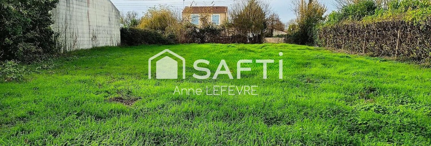 Terrain  1394 m² à vendre à Le Vanneau-Irleau (79270)