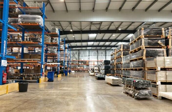 ENTREPOT - LOGISTIQUE à LOUER — photo 2