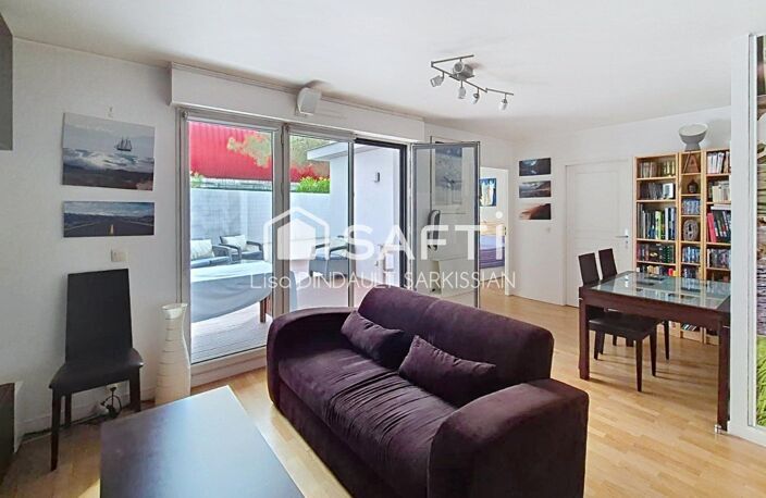Appartement deux pièces à vendre avec terrasse et parking — photo 2