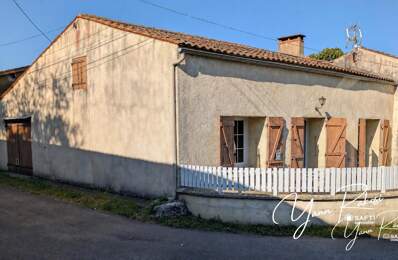 SAINT-SAVINIEN : BEAU POTENTIEL AVEC GRAND GARAGE — photo du bien