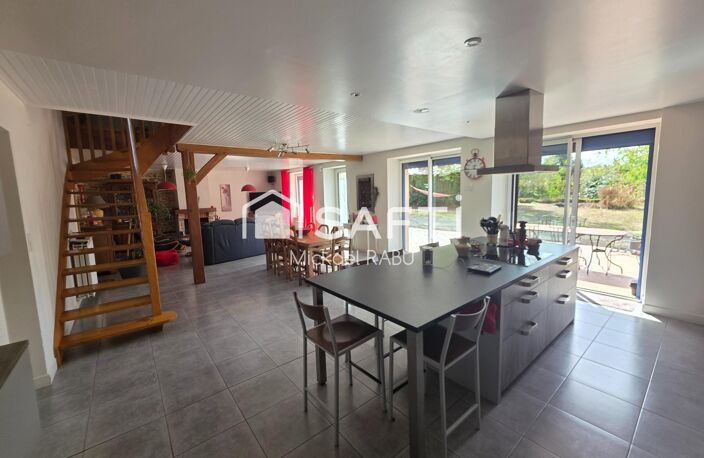 Maison en pierre - 116 m² - 4 chambres — photo 3
