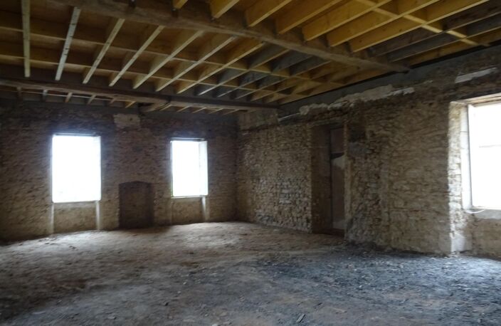 A Couches,dans un hameau proche du chateau — photo 4