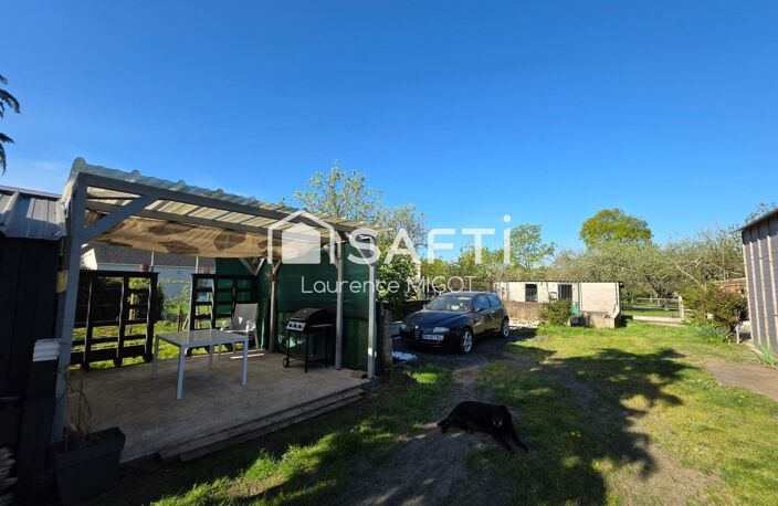 Terrain constructible, studio et dépendances — photo 4