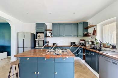 Maison 6 pièces 690000 €