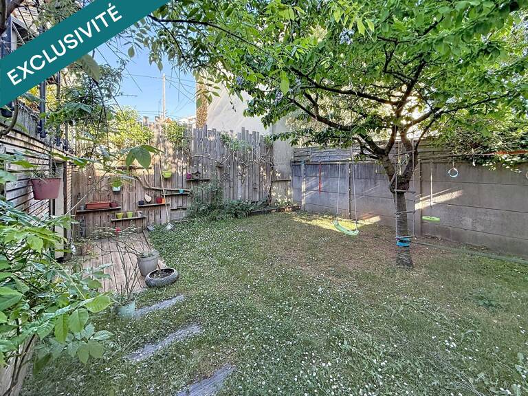 Maison rénovée, jardin sans vis-à-vis et terrasse — photo 1