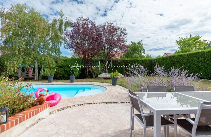 Grande maison familiale avec piscine au calme ! — photo 3