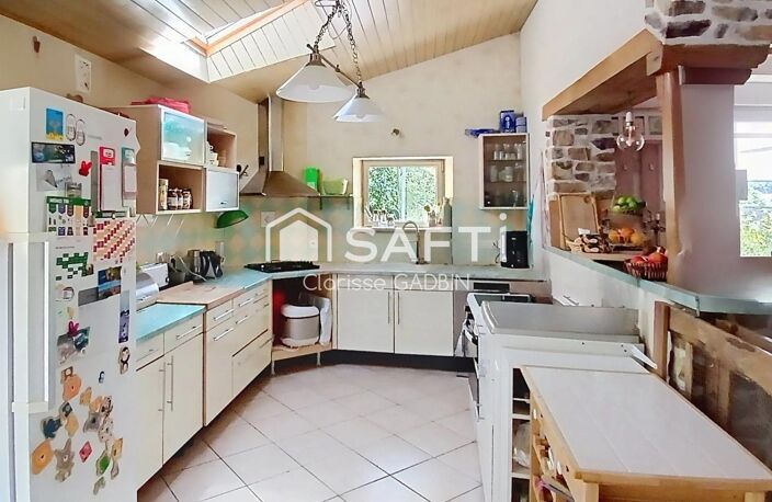 Maison en campagne avec 8 chambres, dépendances . Activité Pension canine — photo 3