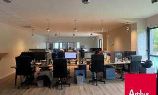 Commerce  879 m² à louer à Anglet (64600)