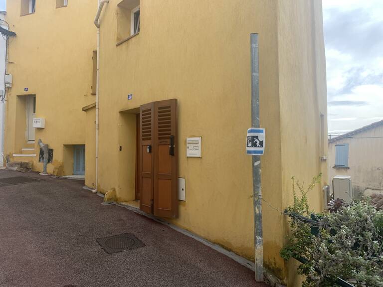 Charmant appartement meublé de type T2 en rez-de chaussée de mai — photo 1