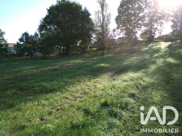 Vente Terrain à bâtir 3 234 m&sup2; — photo 1