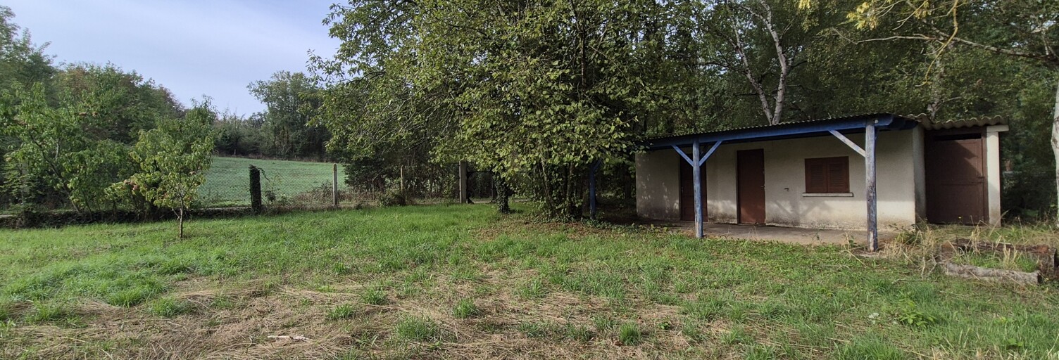 Terrain  1301 m² à vendre à Saint-Jean-de-Thouars (79100)