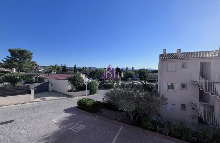 2 pièces climatisé avec terrasse et garage en direction de l — photo 4