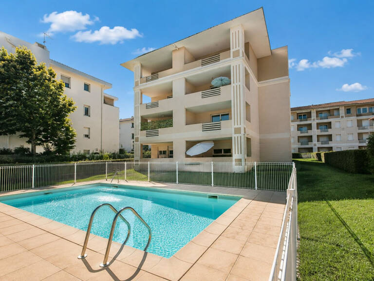 BRIGNOLES   T3 AVEC TERRASSE ET PARKING PRIVATIF — photo 1
