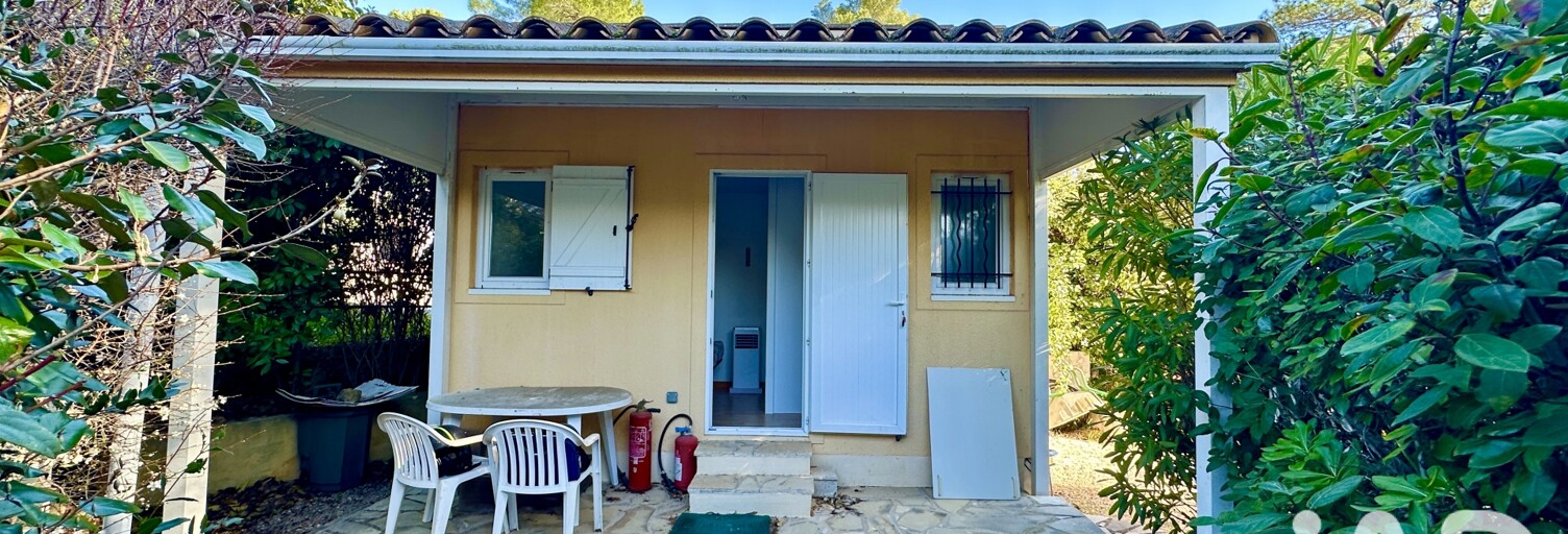 Terrain  360 m² à vendre à Fréjus (83600)