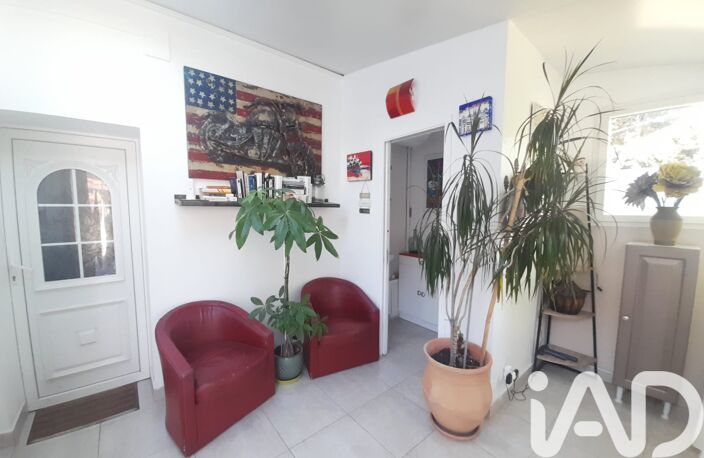 Vente Maison/villa 11 pièces — photo 2