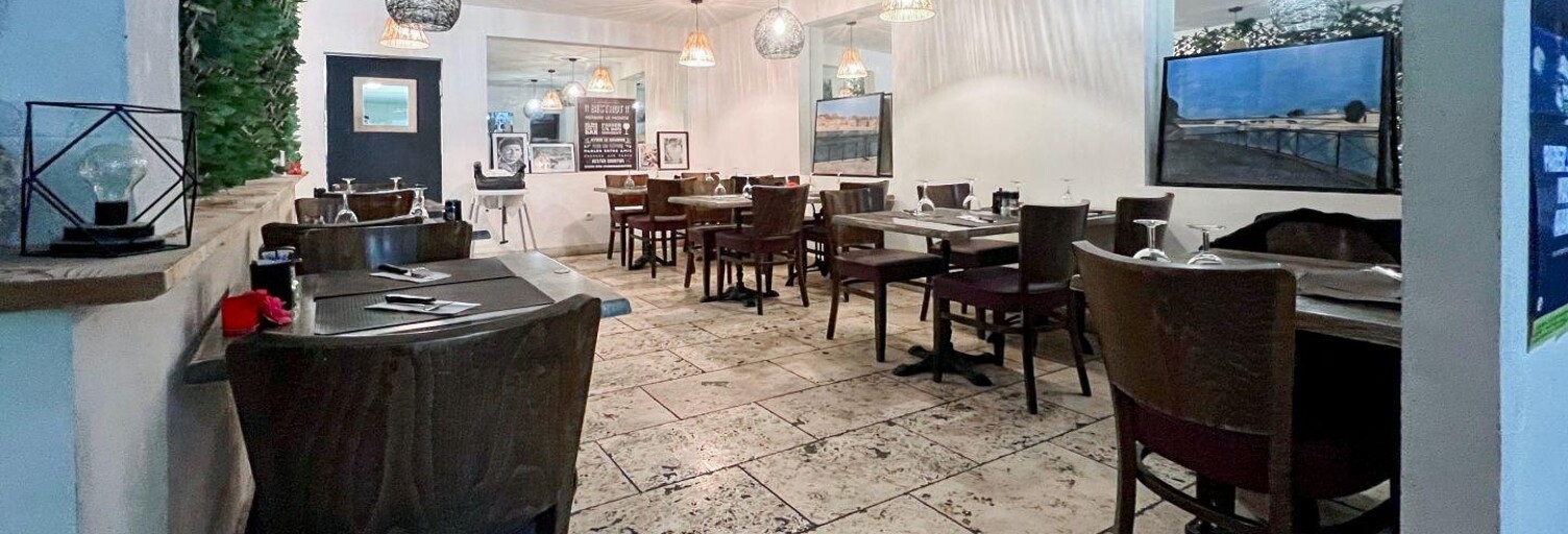 Commerce  160 m² à vendre à Arles (13200)