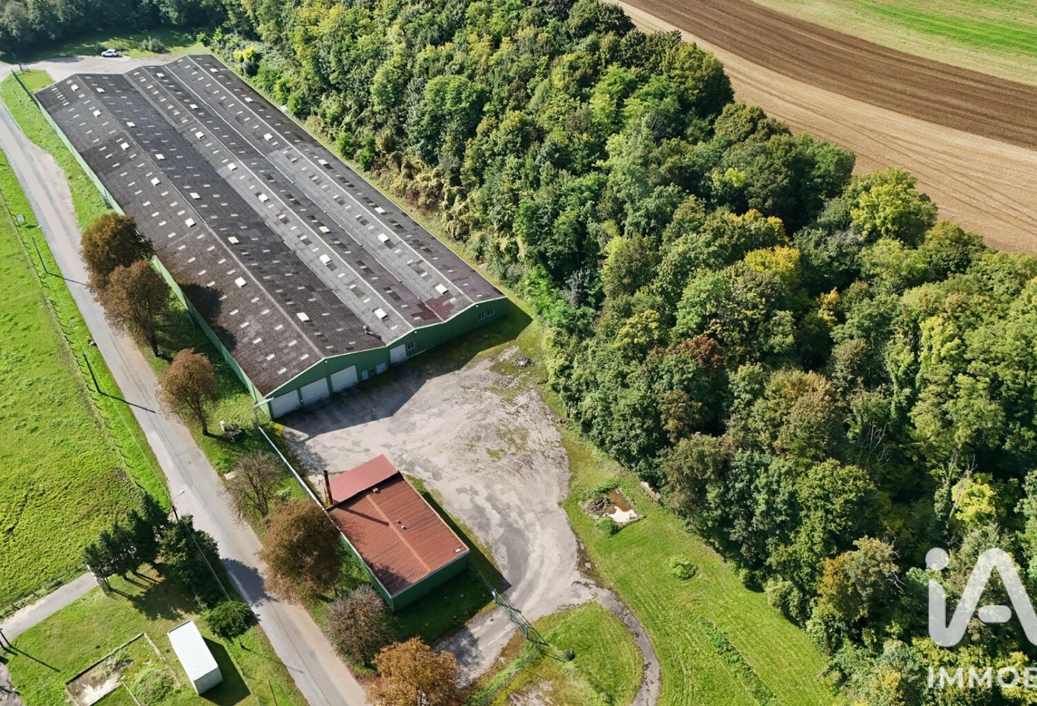 Vente Boutique/Local commercial 7 000 m&sup2; — photo 1