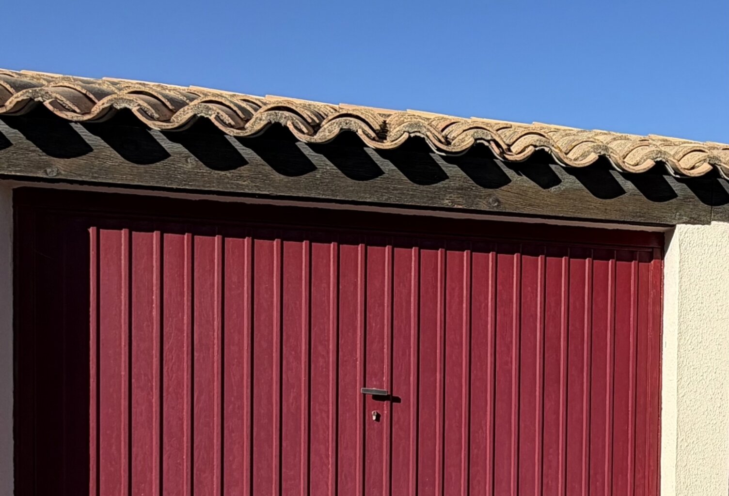 Vente Garage 14 m&sup2; — photo 1