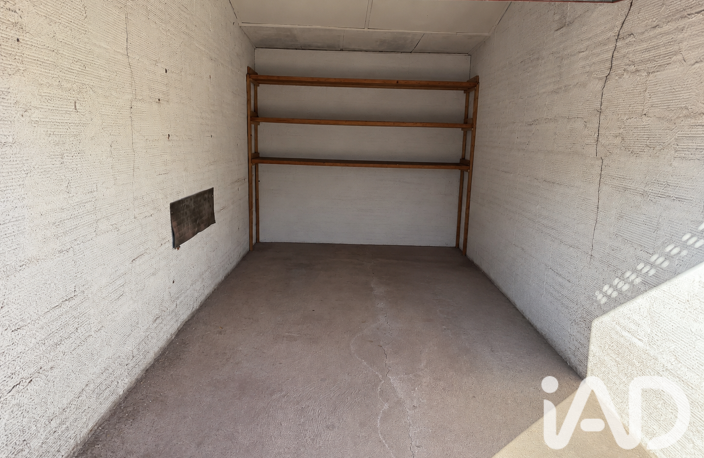 Vente Garage 14 m&sup2; — photo 2