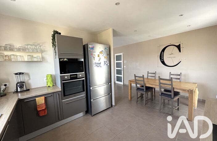 Vente Maison/villa 4 pièces — photo 2