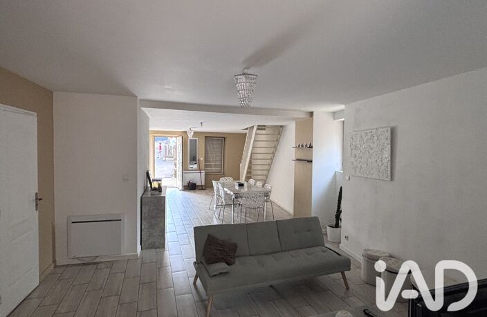 Vente Maison/villa 7 pièces — photo 2