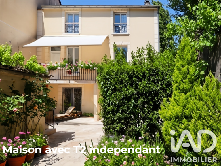 Vente Maison/villa 8 pièces — photo 1