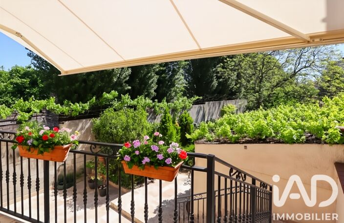 Vente Maison/villa 8 pièces — photo 2