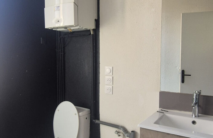 CASTELNAUDARY HYPER CENTRE   IMMEUBLE DE RAPPORT — photo 4