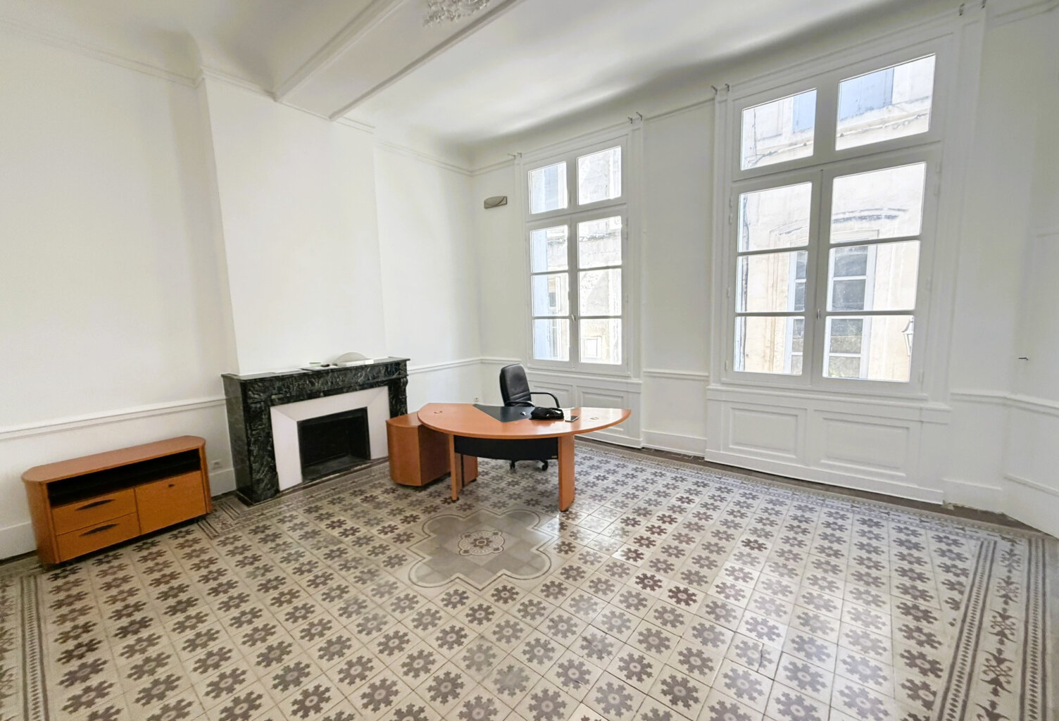 BUREAUX - Rue ARGENTERIE — photo 1