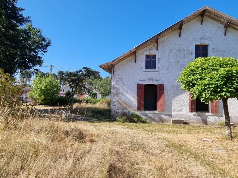 Vente Maison/villa 4 pièces — photo 1
