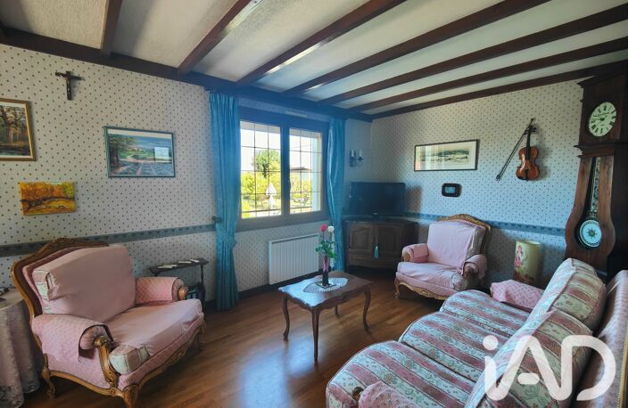 Vente Maison/villa 6 pièces — photo 2