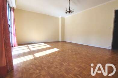 Appartement 5 pièces 215000 €