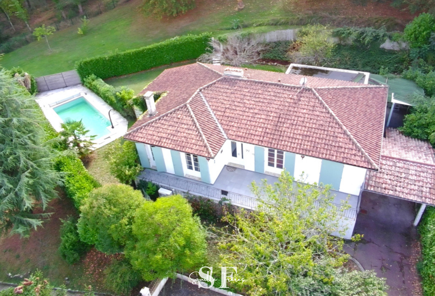 PONT-DU-CASSE   Belle maison familiale avec piscine, 4 chambres et 925 m2 de terrain — photo 1