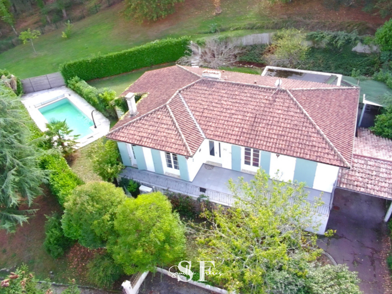 PONT-DU-CASSE   Belle maison familiale avec piscine, 4 chambres et 925 m2 de terrain — photo 1
