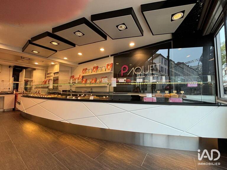 Location Boutique/Local commercial 117 m&sup2; — photo 1