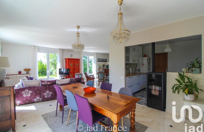 Vente Maison traditionnelle 8 pièces — photo 3