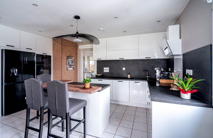 Maison 5 pièces 114 m2 — photo 2