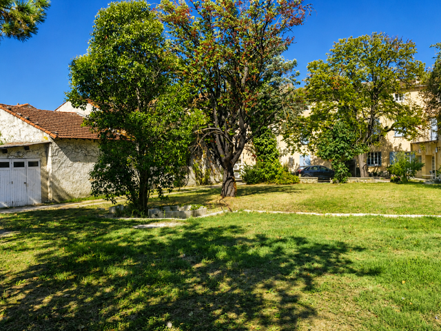 Immeuble proposé à Pernes-les-Fontaines