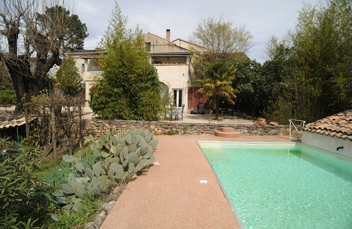VENTE - MAS - 150 M2 - 6 PIECES - ST FLORENT SUR AUZONNET — photo 2