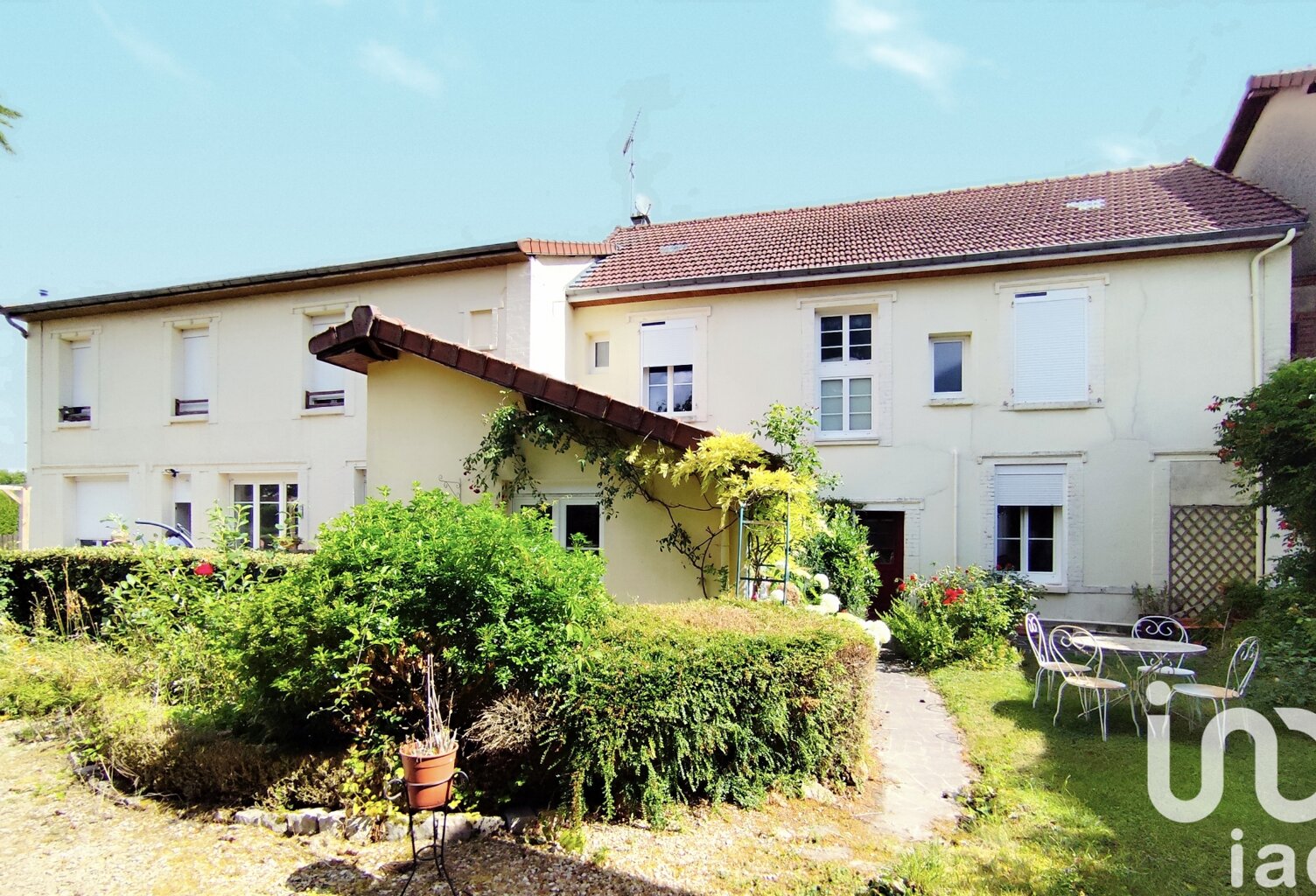 Vente Immeuble 388 m&sup2; — photo 1