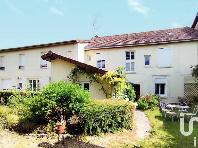 Vente Immeuble 388 m&sup2; — photo 1