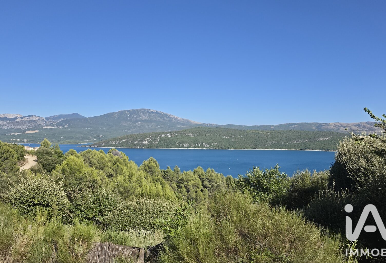 Vente Studio 1 pièce — photo 1