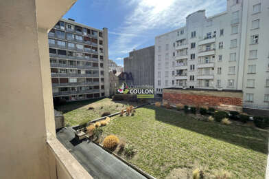 Appartement 3 pièces 720 €