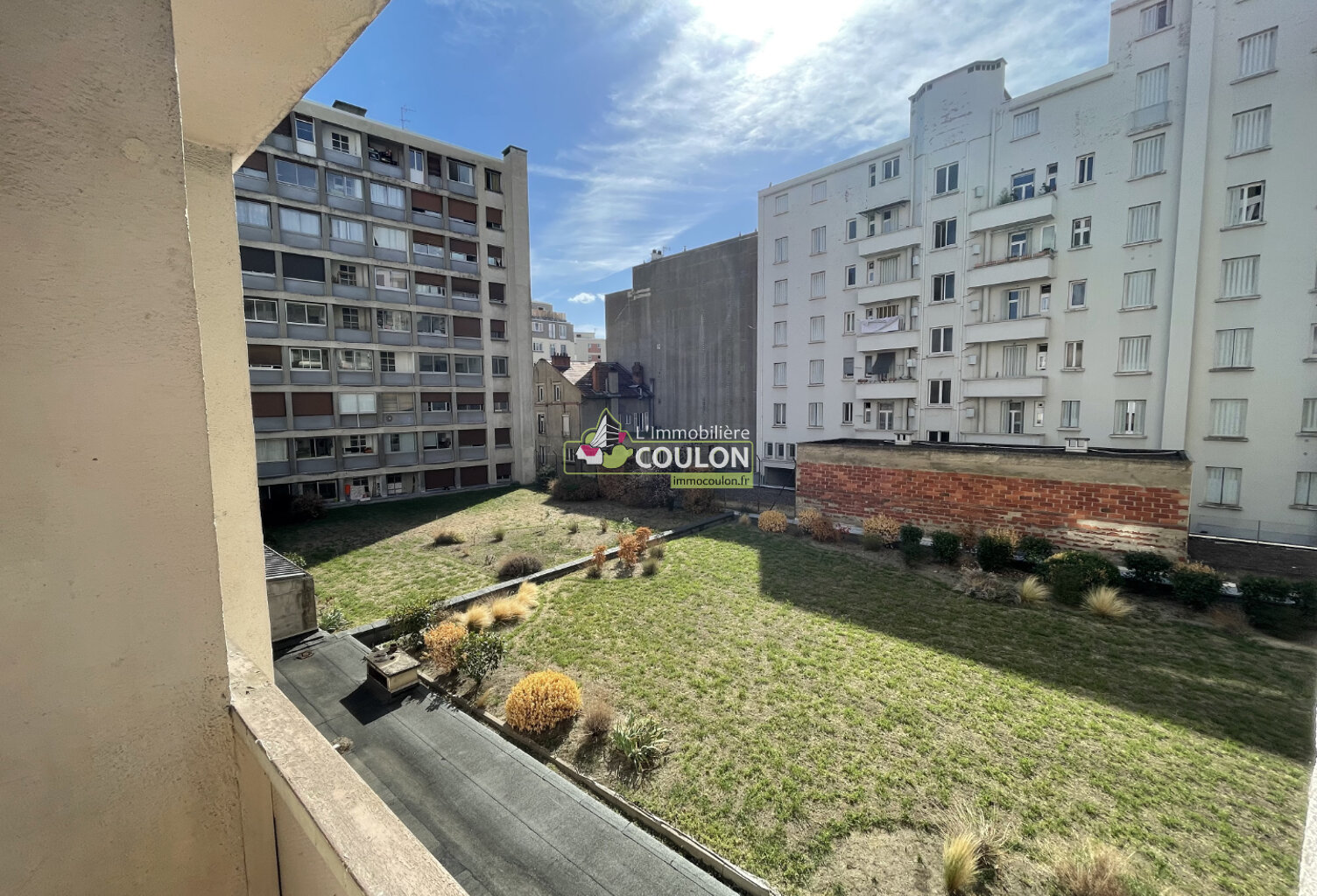 PLEIN CENTRE/JAUDE — photo 1