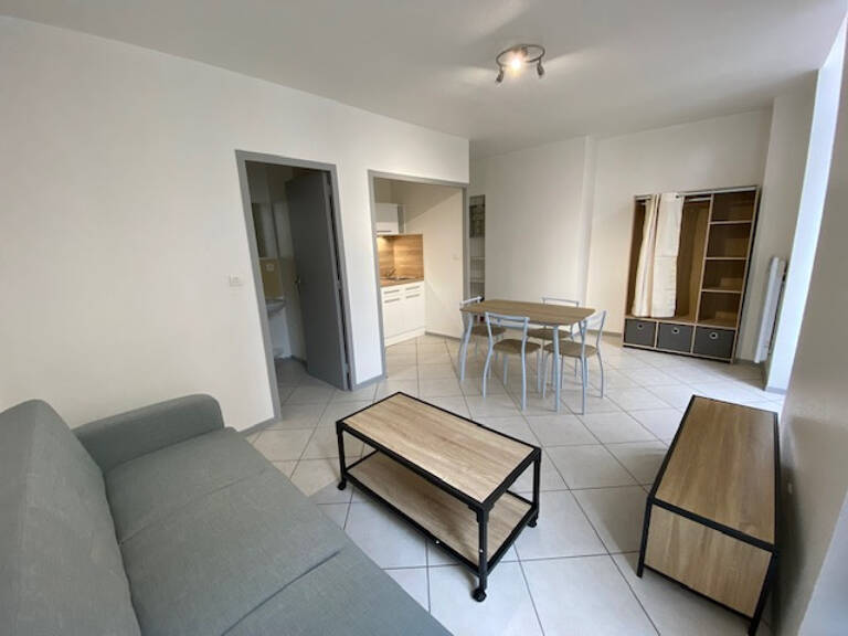 Roanne, 52 Rue des Minimes — photo 1