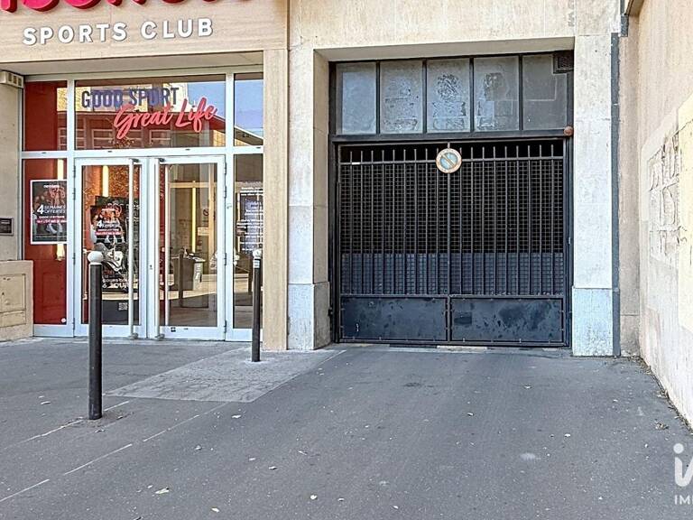 Vente Parking 2 020 m&sup2; — photo 1