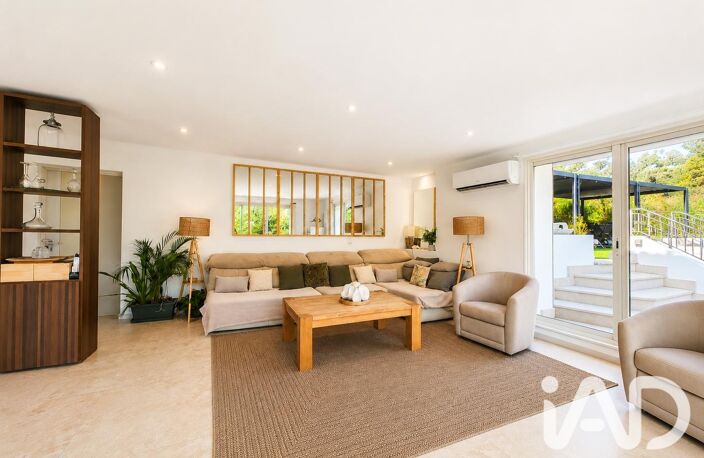 Vente Maison/villa 8 pièces — photo 3