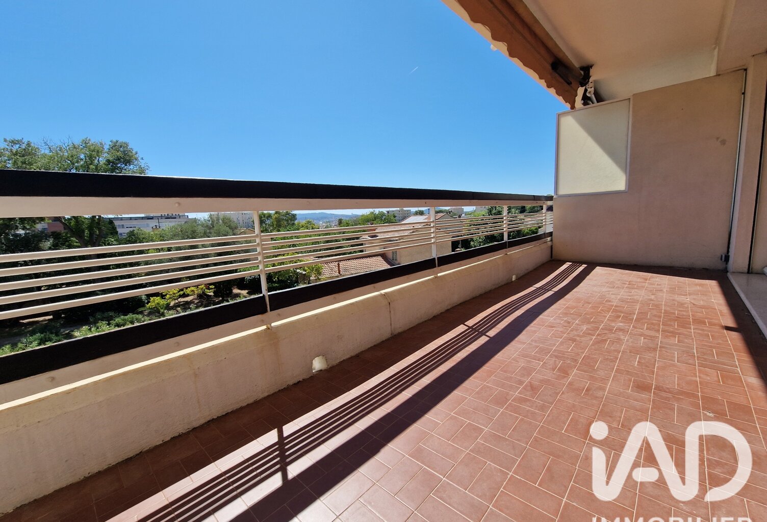 Vente Studio 1 pièce — photo 1