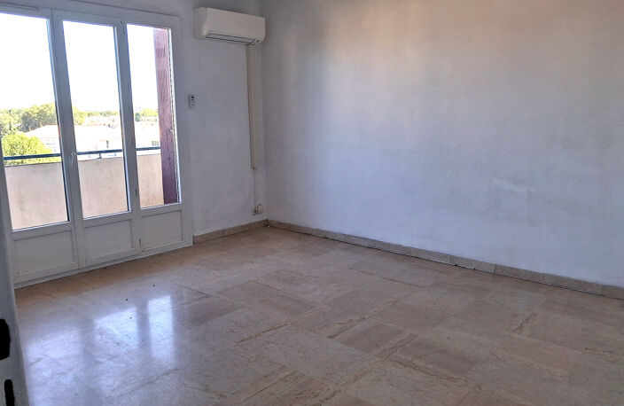AVIGNON : Appartement T2 — photo 3