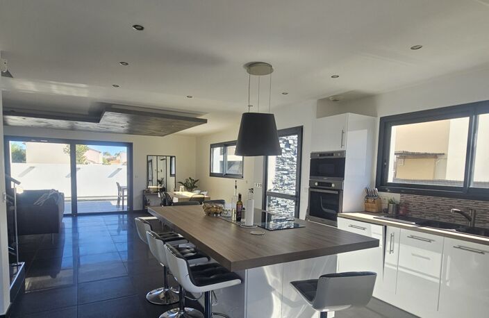 Vente Maison traditionnelle 4 pièces — photo 2
